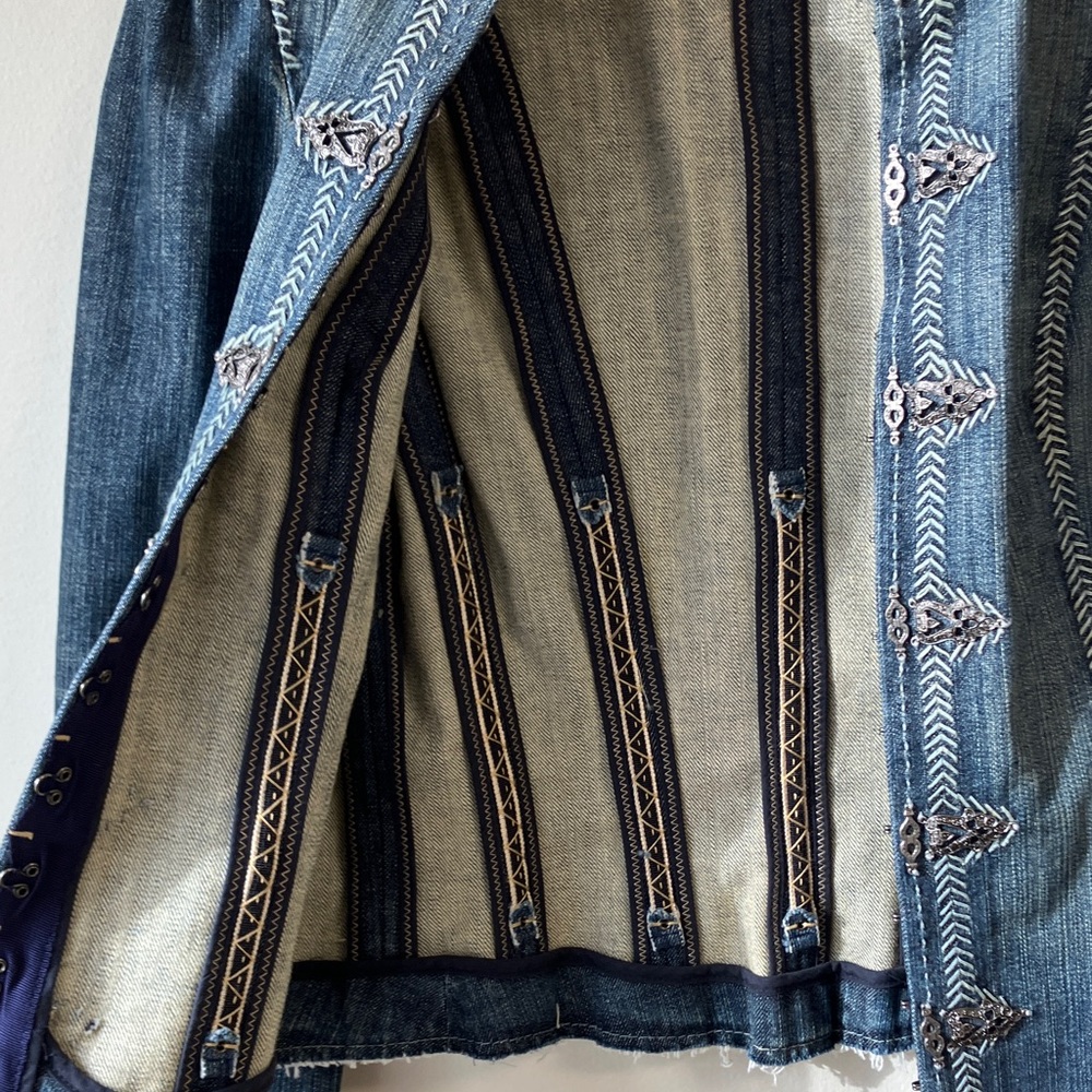 Elie Tahari Denim Jacket with Embroidered Details - Picture 7 of 15